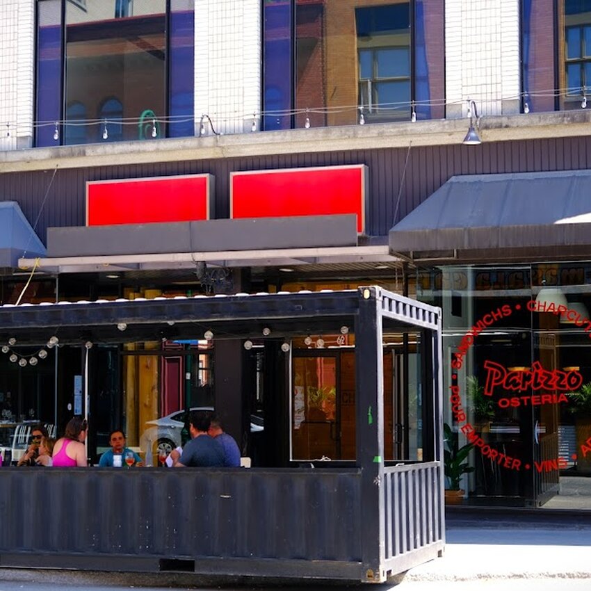 Parizzo Restaurant