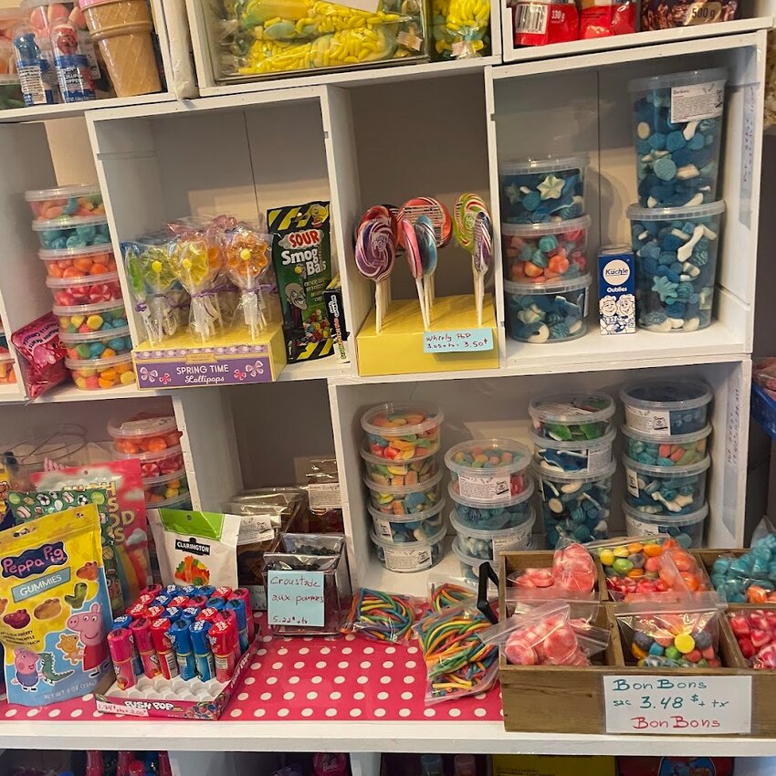 Confiserie Goodies Ely Rose - Restaurants pr&egrave;s de: J3B6X7