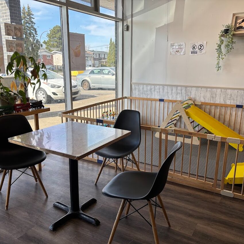 Maison O Th&eacute; -  Restaurants Near: H9B1M5