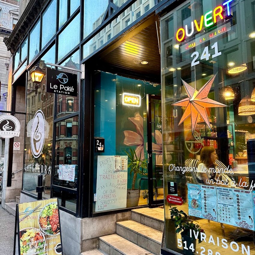 Le Poké Station Restaurant Montréal, QC
