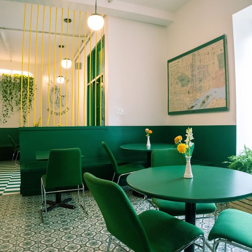 Le Caf&eacute; Big Trouble - Latin Quarter Restaurants