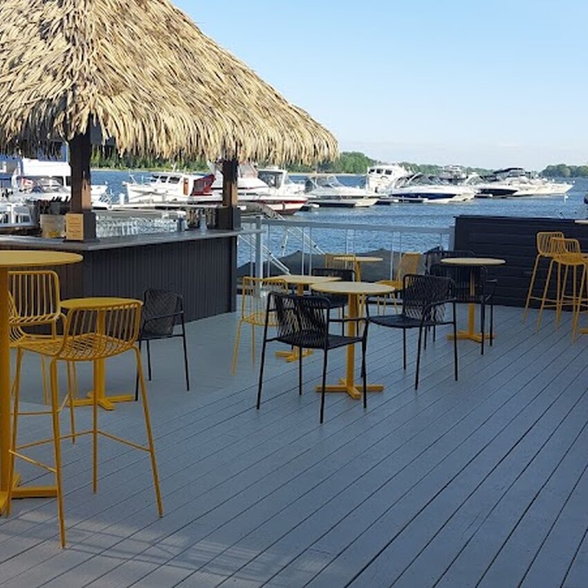 Les Berges de Saint-Jean Restaurant