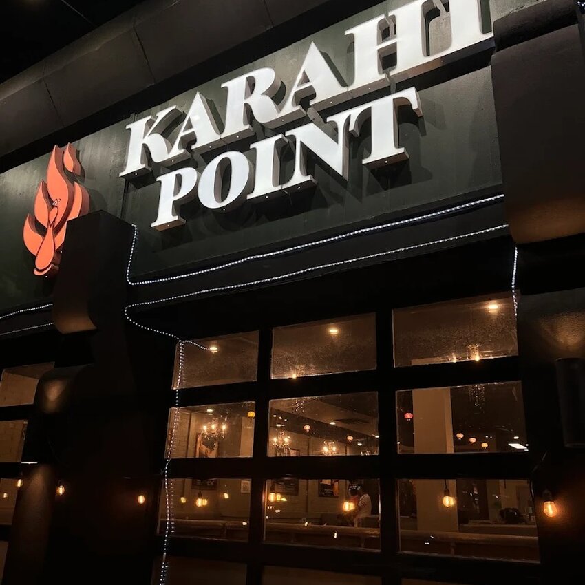 Karahi Point - Restaurants Terrasses pr&egrave;s de: J4Z1A4