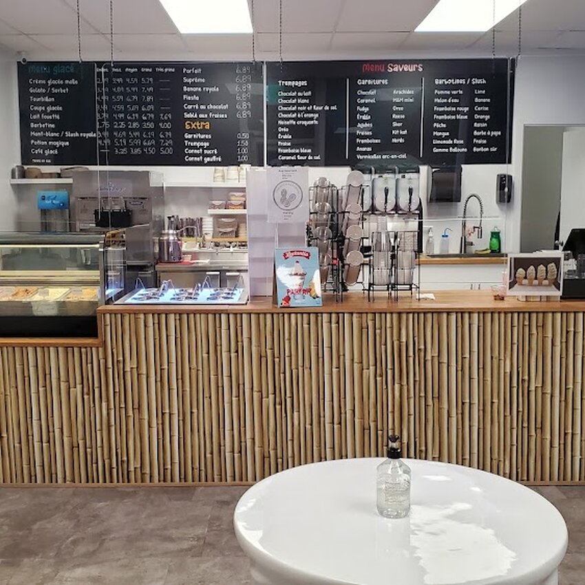 Hau Kalima - Restaurants pr&egrave;s de: J4V1M6