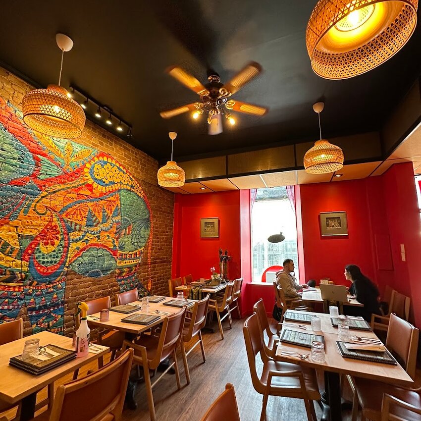 Mai Thai Cuisine - Thai Restaurants Near: H2V4E3