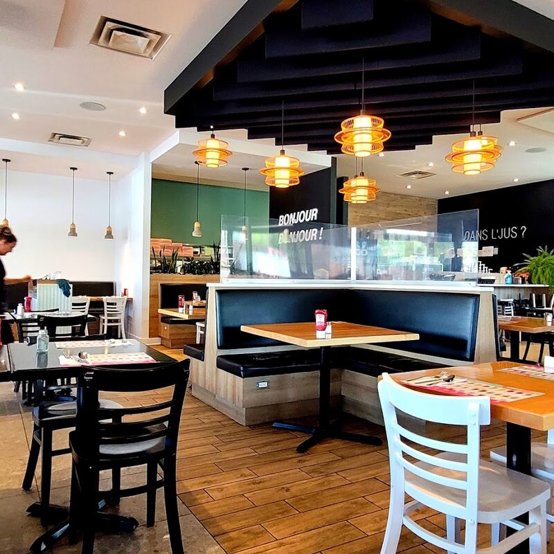 L'Oeufrier - Poutine, Bubble Tea, Tea Restaurants in Montreal