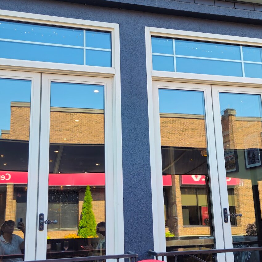 L'&Eacute;ph&eacute;m&egrave;re -  Restaurants Near: G6P1E7