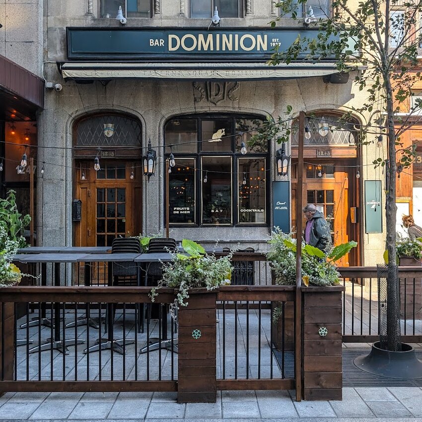 Bar Dominion Restaurant Montreal, QC