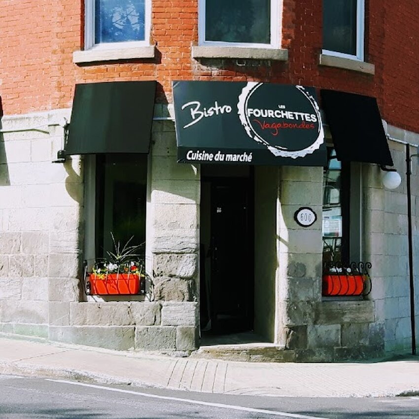 Traiteur Les Fourchettes Vagabondes -  Restaurants Near: J2S7K7