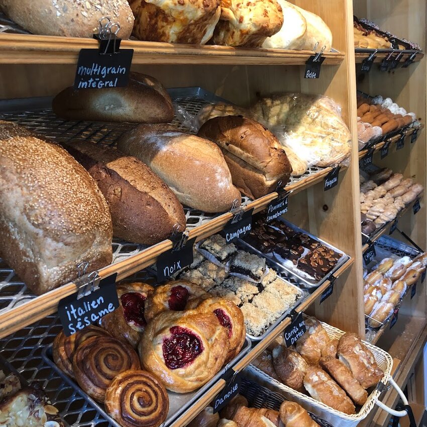 Boulangerie Chez DORA - Takeout Available Restaurants in Eastman