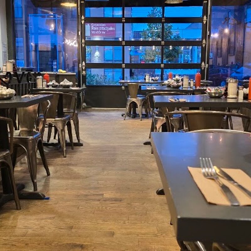 Le Bénédictine 2.0 - Restaurants in Montreal