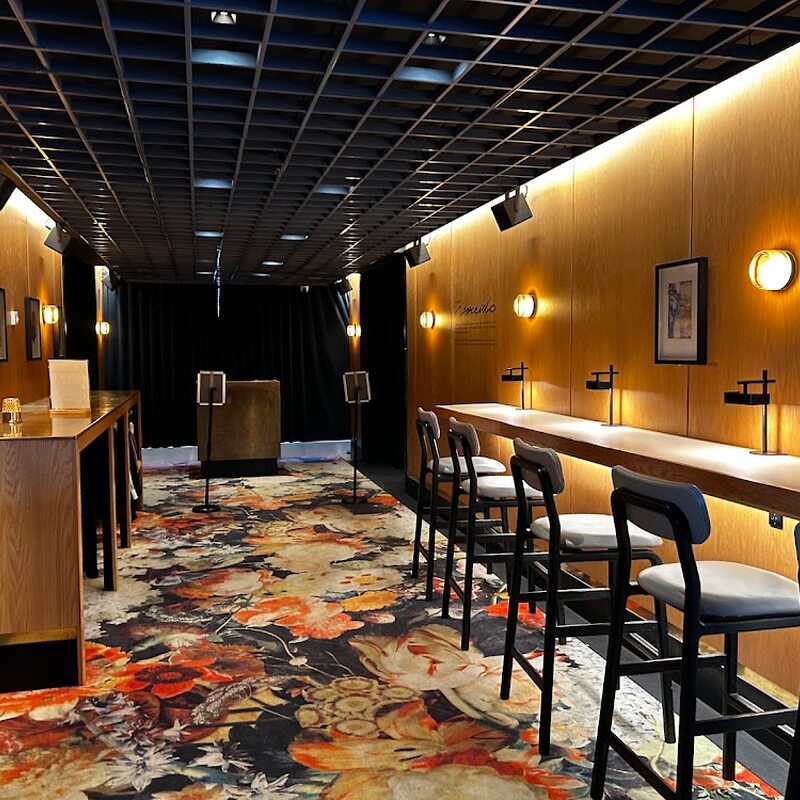 Sora 45 - Restaurants in Montreal