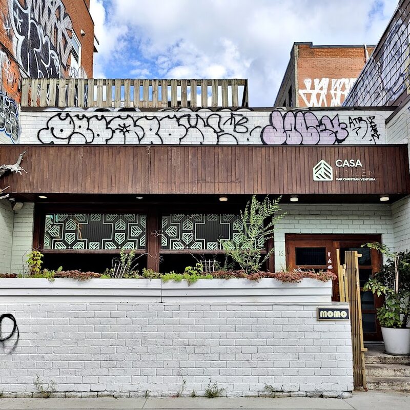 Komomo par Christian Ventura - Restaurants Grecs, Salades de Montréal