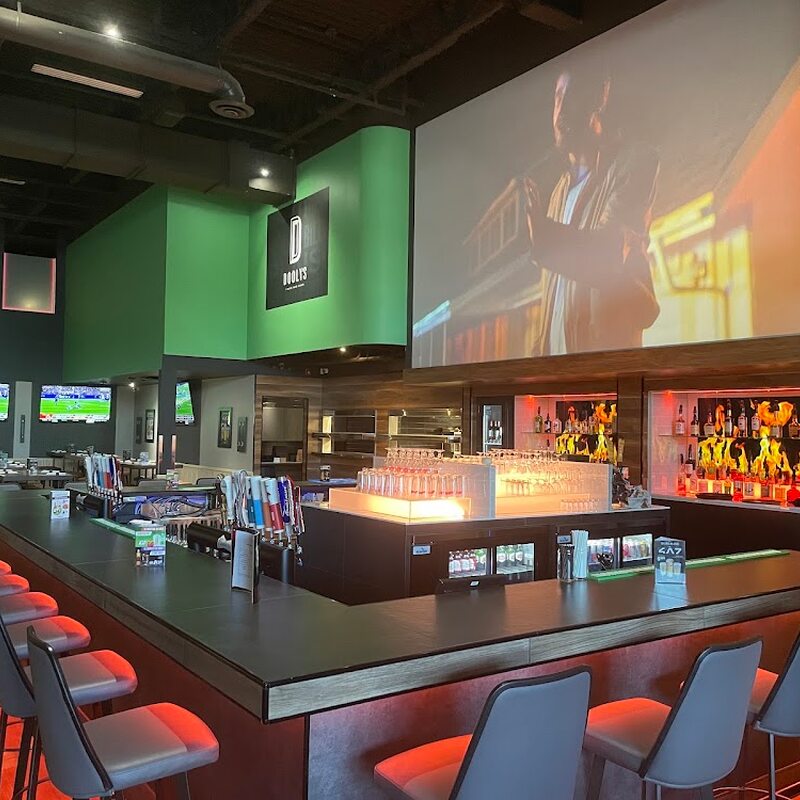 Dooly's - Poutine, Burgers Restaurants in Montreal