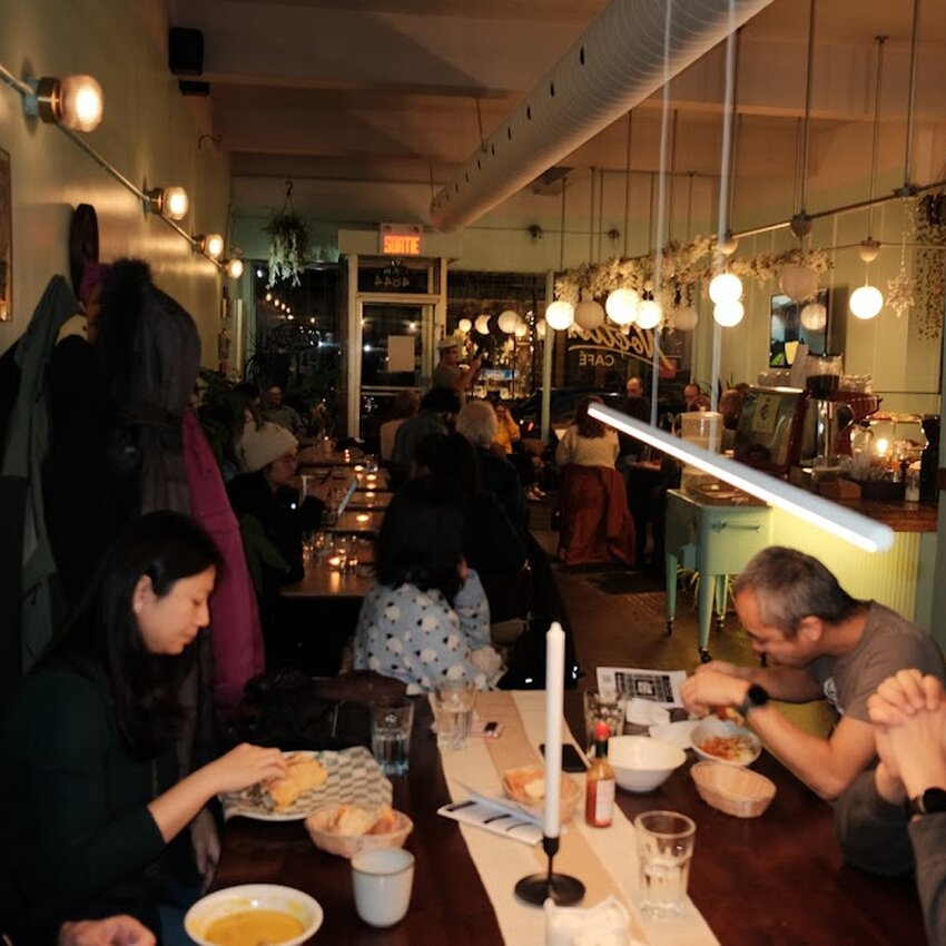 Café Noctis - Restaurants près de: H4G1X5