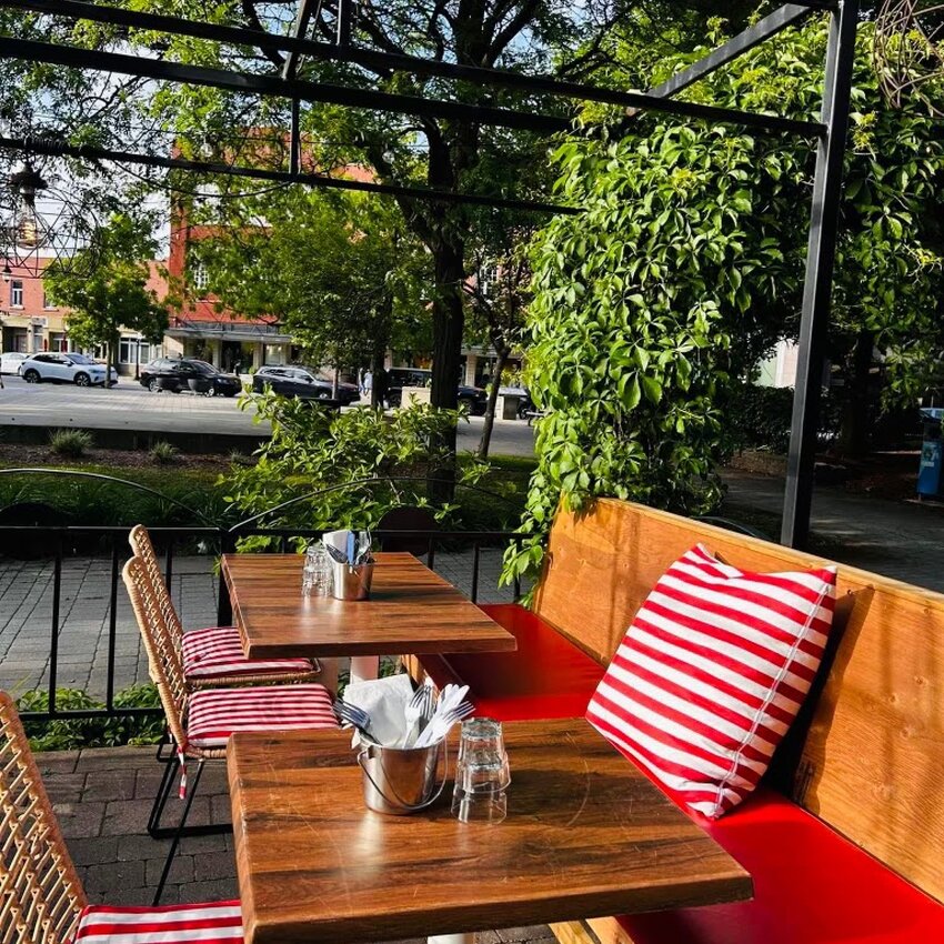 El Gordo - Brunch Restaurants Near: J4K1A9