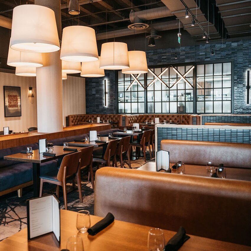 Milestones - Restaurants Brunch pr&egrave;s de: H7X4C9