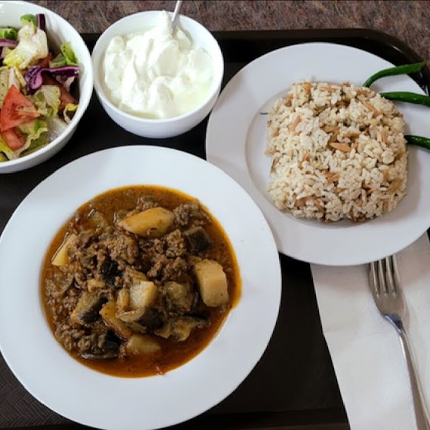 Mohkem Turkish Cafe Bar - Poutine, Grill Restaurants Near: H2V4E8