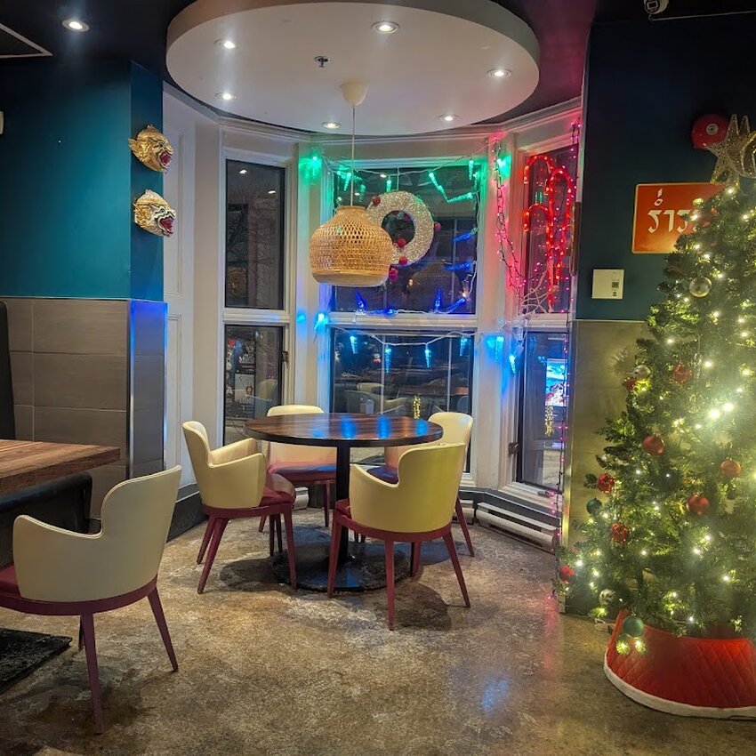 Khao San Resto Tha&iuml; - Montreal Soups Open Tuesday