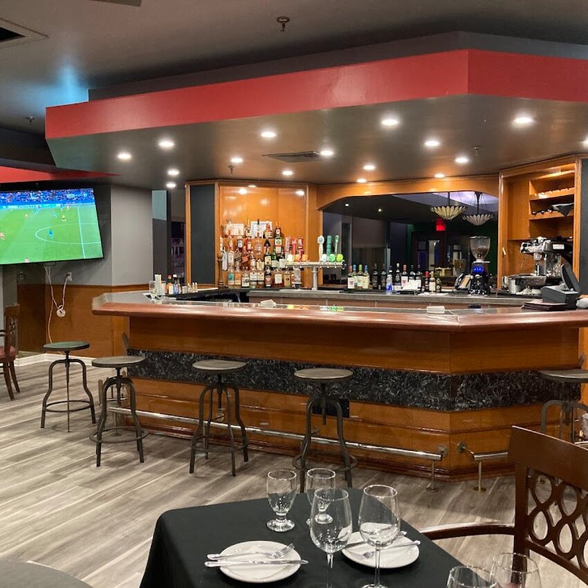 L'Entracte - Steakhouses Ouverts maintenant Montr&eacute;al