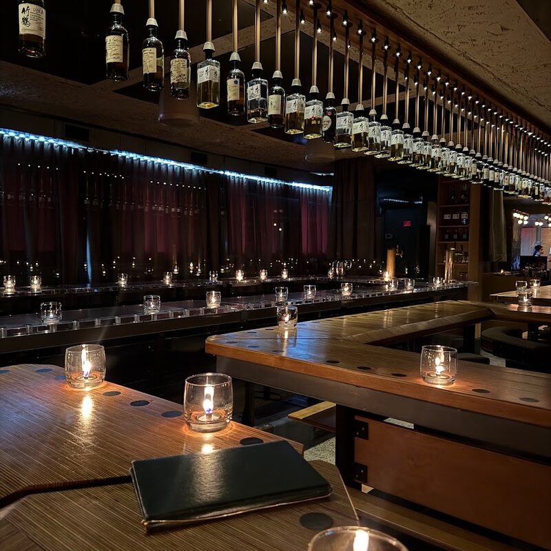 Bar Big In Japan - Restaurants in Montreal
