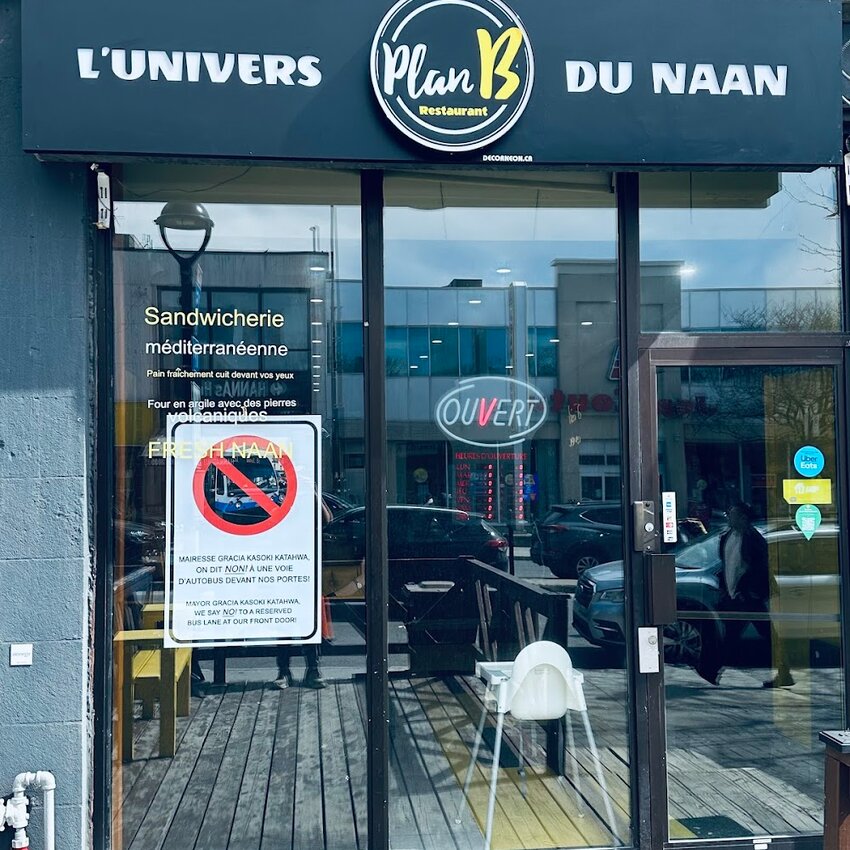 Restaurant planB (l'univers du naan) -  Restaurants Near: H3W3E7