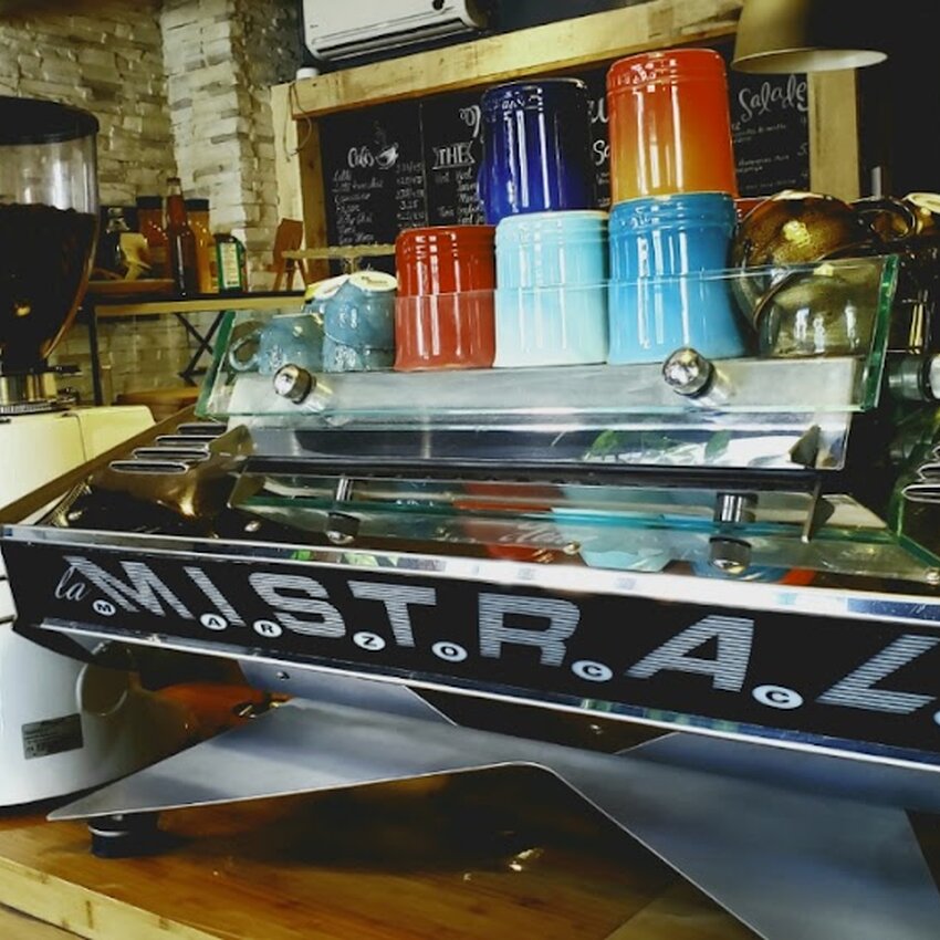 Oh My Deer Caf&eacute; - Restaurants Cr&ecirc;pes, Caf&eacute;s pr&egrave;s de: H2W2E2