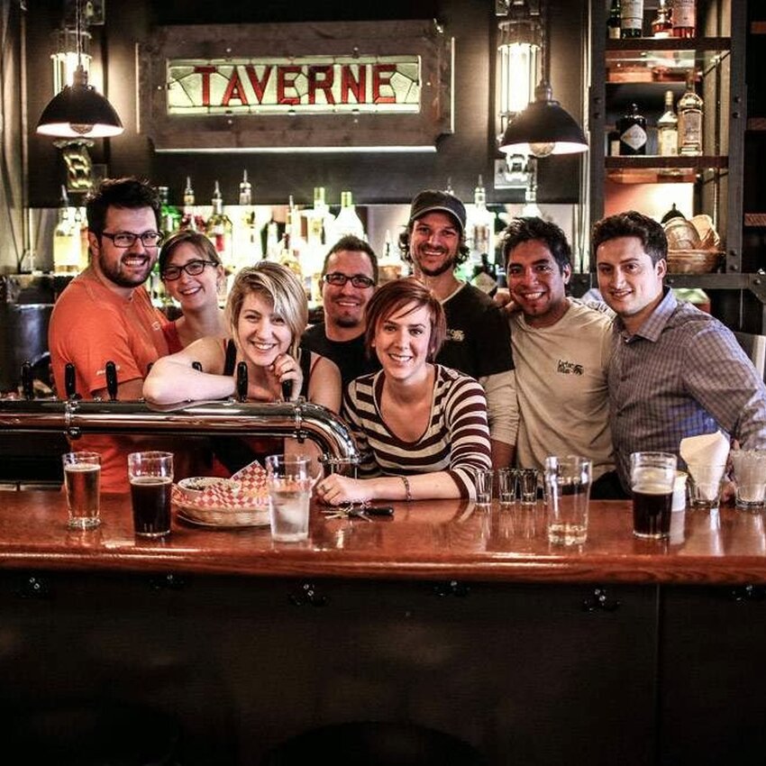 L'Espace Public - Brasseurs de Quartier - Restaurants Microbrasseries / Broue-Pubs Ouverts pour souper Montr&eacute;al