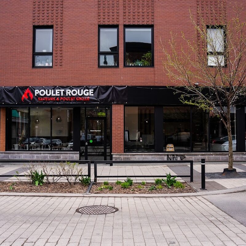 Poulet Rouge - Poutine, BBQ, Breakfast Restaurants in Montreal
