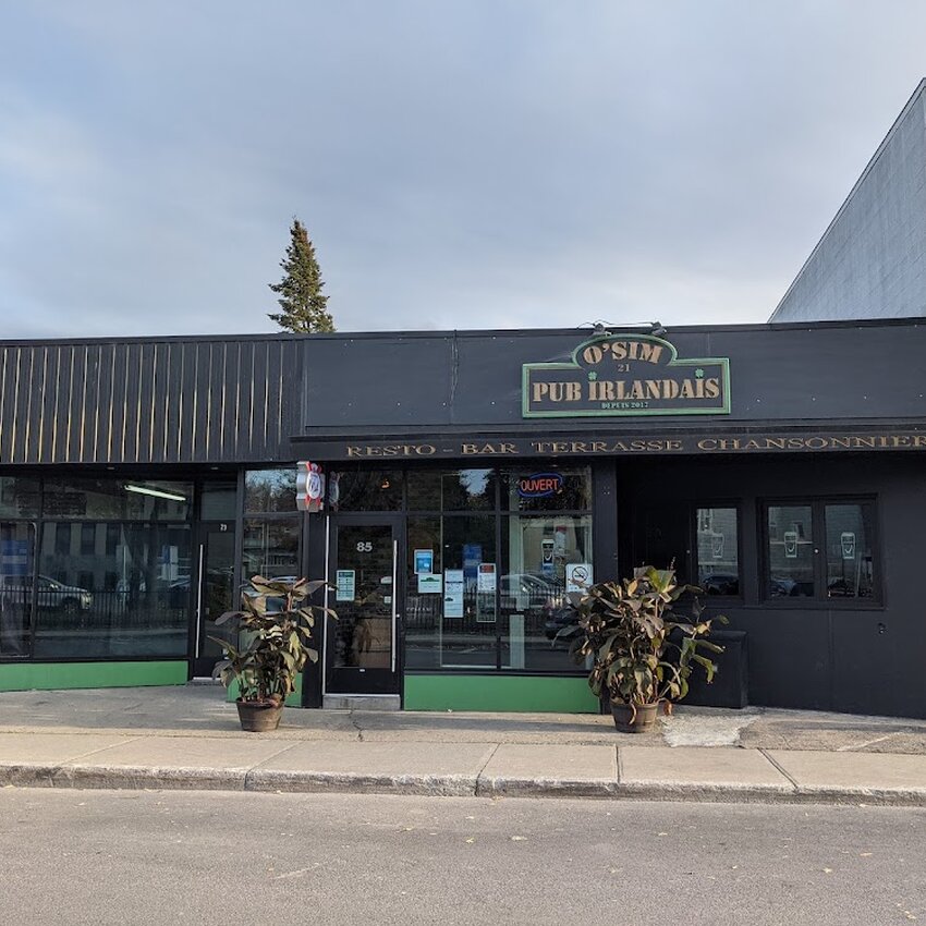 O'Sim 21 Pub Irlandais -  Restaurants Near: J6T4A7