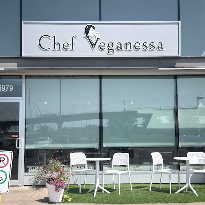 Chef Veganessa - Poutine, Breakfast, Tea Restaurants in Montreal