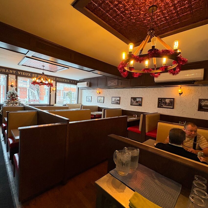 Vieux St-Eustache Pizzeria -  Restaurants Near: J7P4Y1