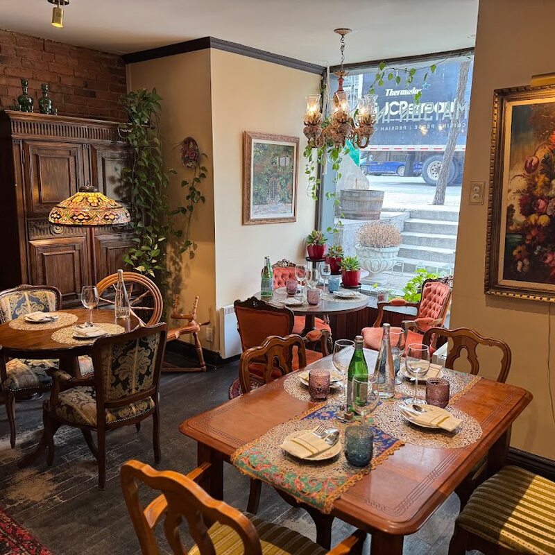 Maison Inja - Persian, Middle Eastern Restaurants in Montreal
