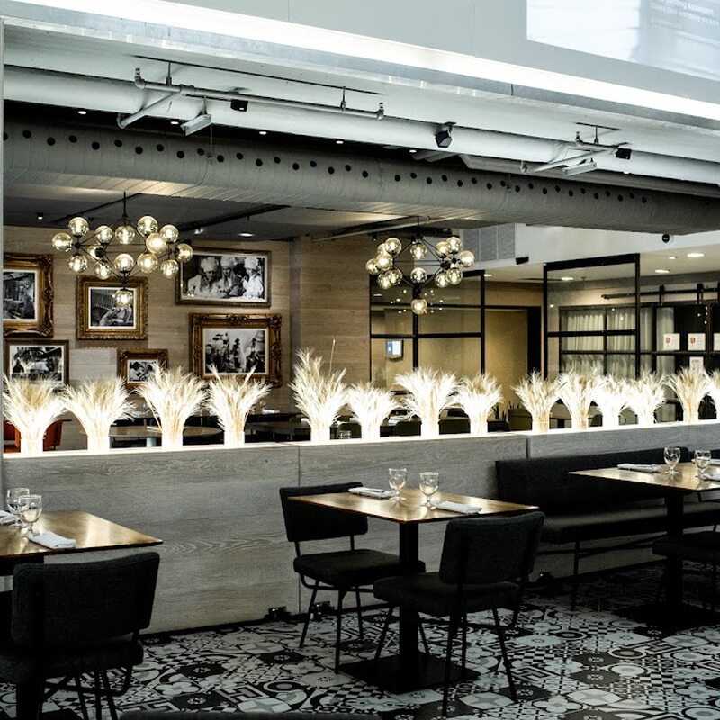 La TABLÉ au Manoir - Restaurants de Montréal