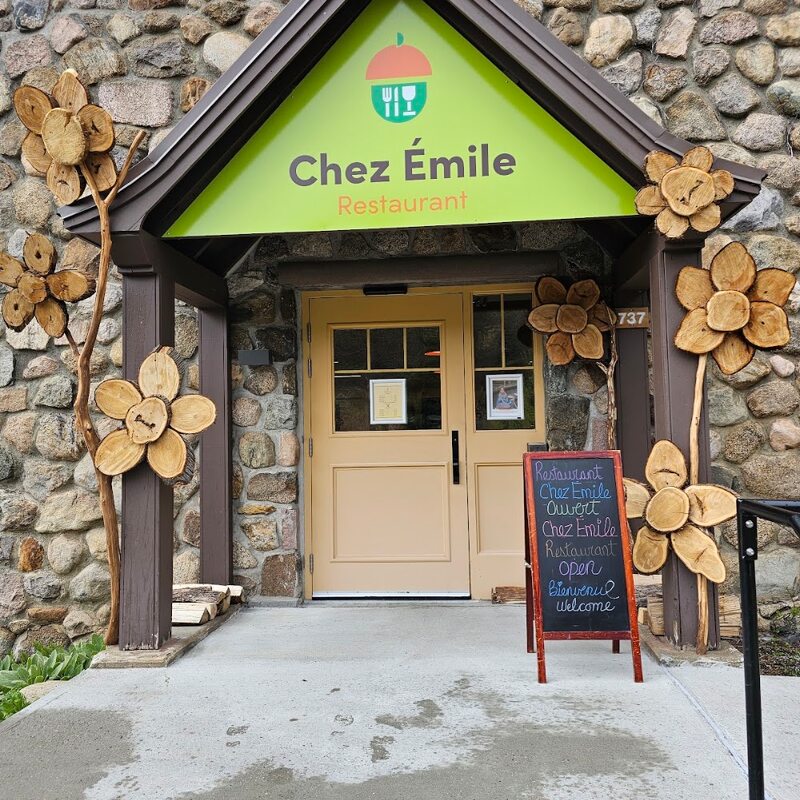 Chez Émile Restaurant - Restaurants de Montréal