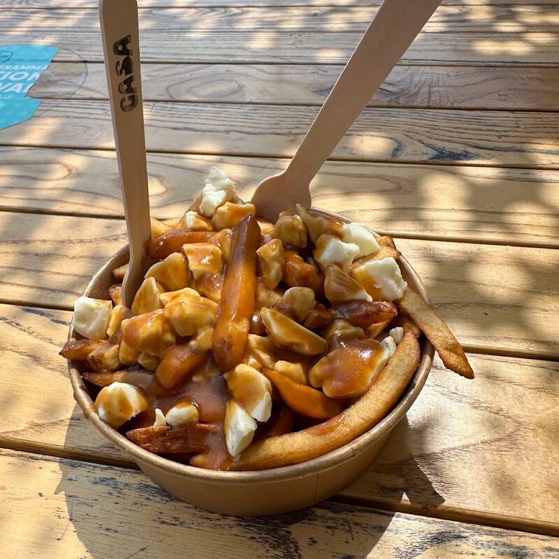 Casa Poutine & Bar - Restaurants in Montreal