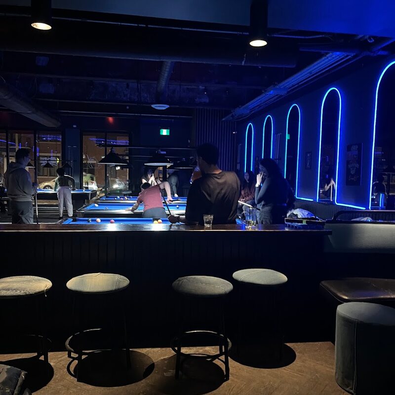 Le Fat Cat Bar Billard - Restaurants in Montreal