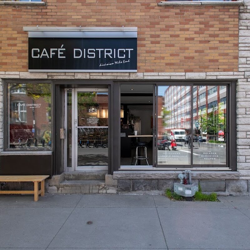 District Cafe - Restaurants in Montreal
