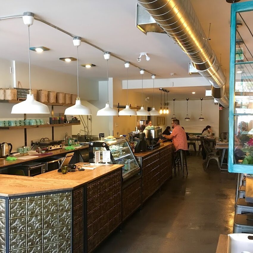 N latté - Restaurants près de: J4H1R8