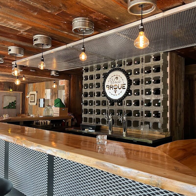 Uncle Broue - Steakhouses, Poutine Restaurants in Montreal