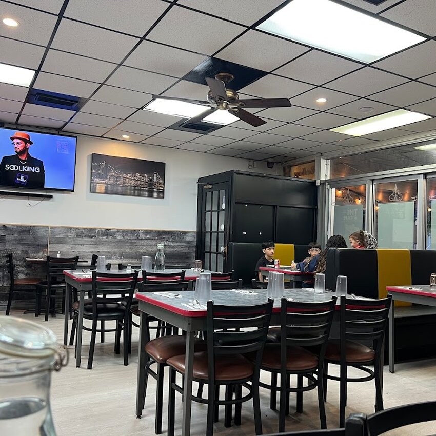 Caf&eacute; restaurant B&eacute;lair - Restaurants Bubble tea (th&eacute; aux perles), D&eacute;jeuners pr&egrave;s de: H2G2C8