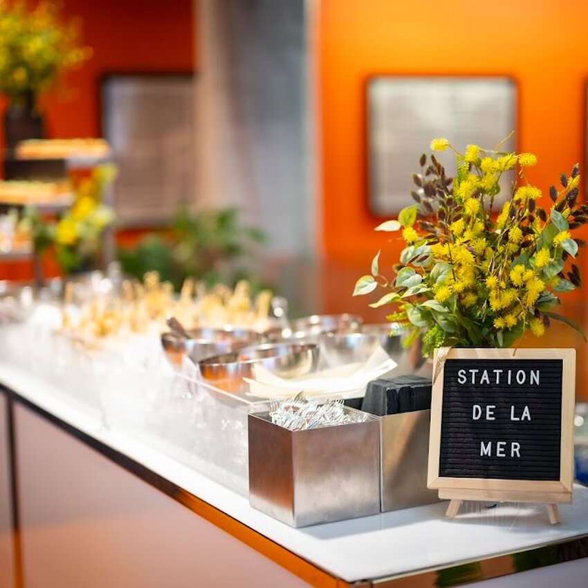 Julien-Leblanc traiteur - Restaurants Near: H3H2K2