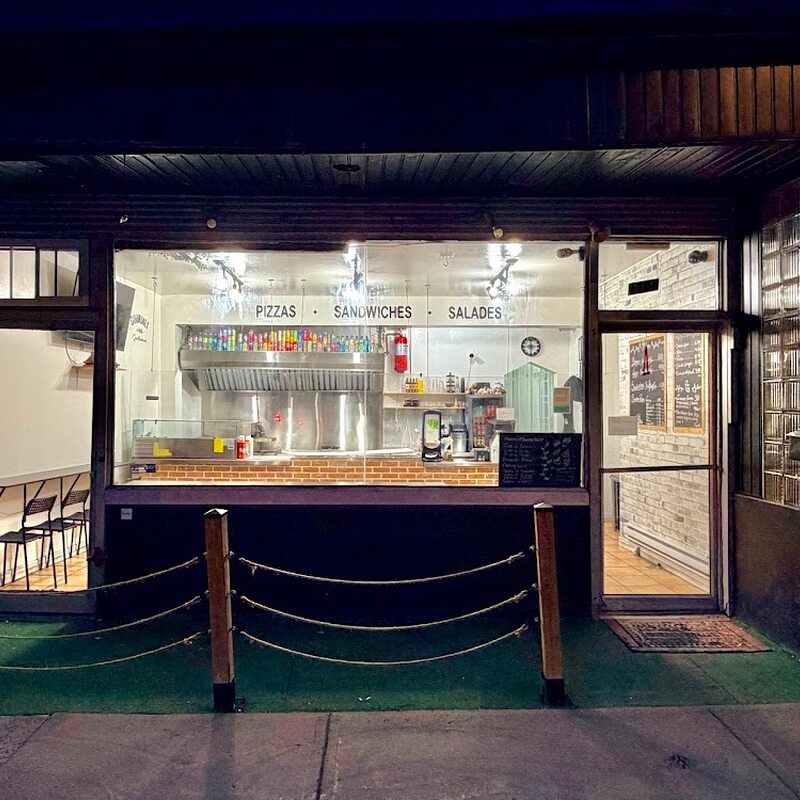 Gourmet Griffintown - Pizza, Fish & Chips Restaurants in Montreal