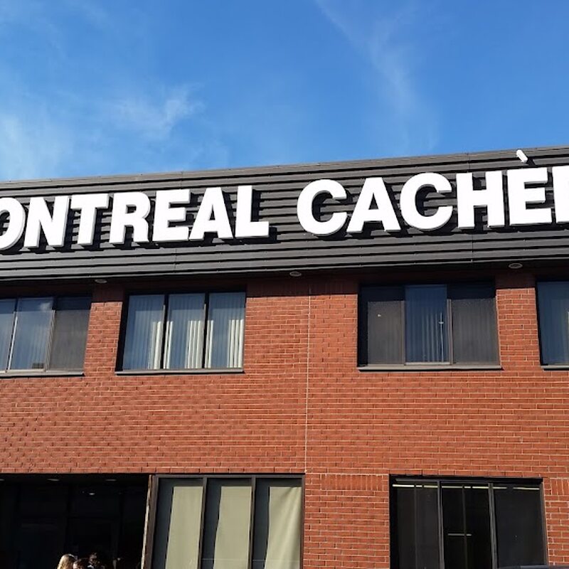 Montreal Kosher Bakery - Restaurants in Montreal