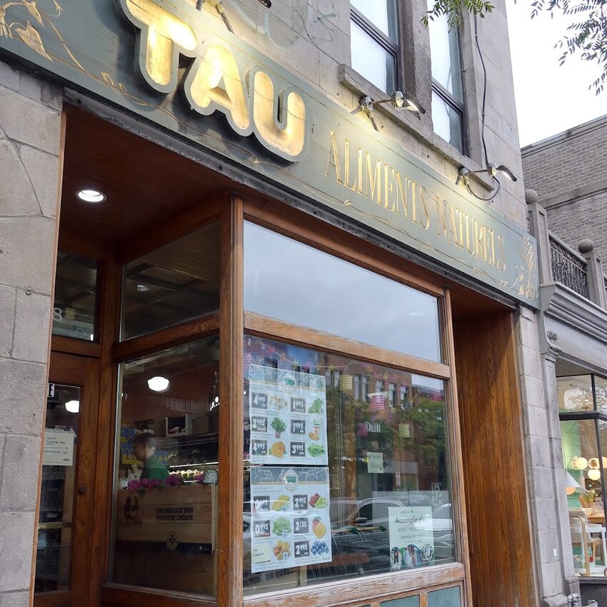 Les March&eacute;s Tau - Restaurants Salades pr&egrave;s de: H2V4E6