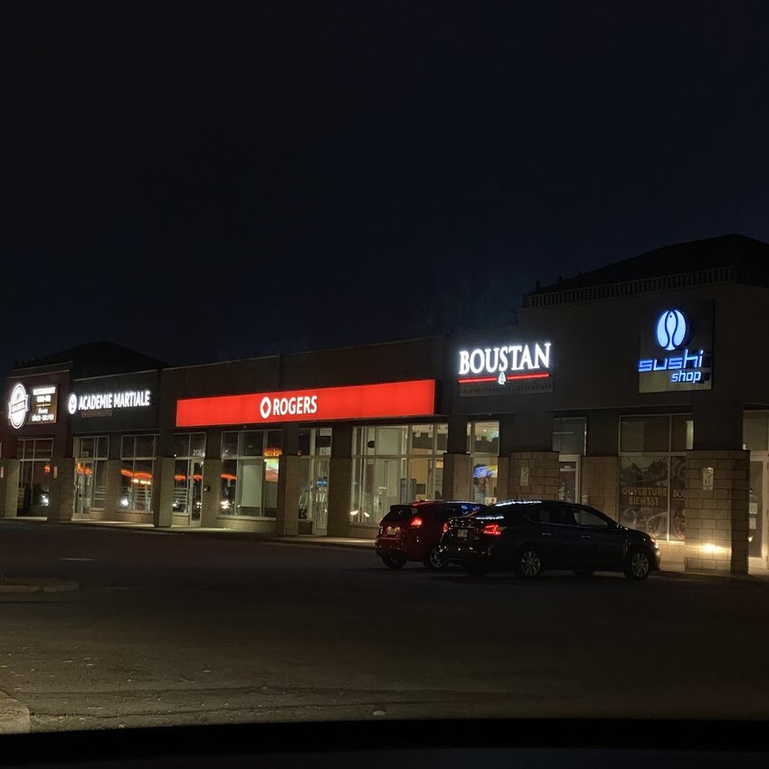 Boustan - Vimont Bubble Tea, Middle Eastern, Afghan, Poutine Restaurants
