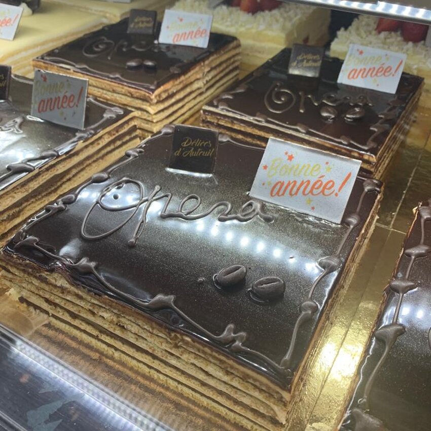 Patisserie D&eacute;lices d'Auteuil - Restaurants pr&egrave;s de: H7K2J4