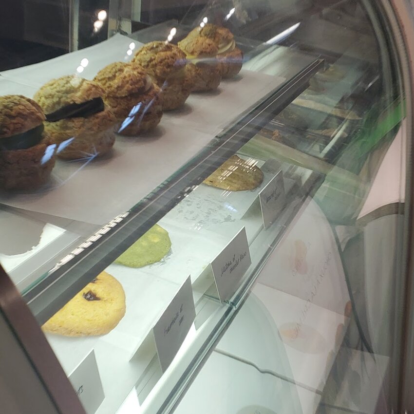 Alice & Theo -  Restaurants Near: J3Y3N5