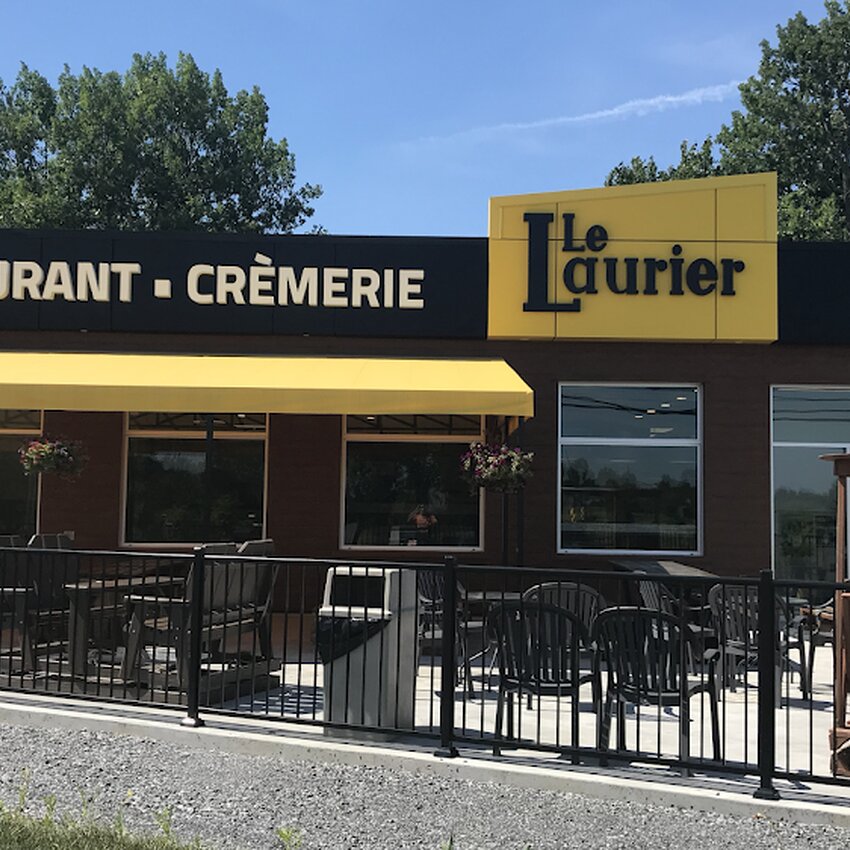 Le Laurier Restaurant/Cr&egrave;merie - Montreal Ice Cream Open Tuesday