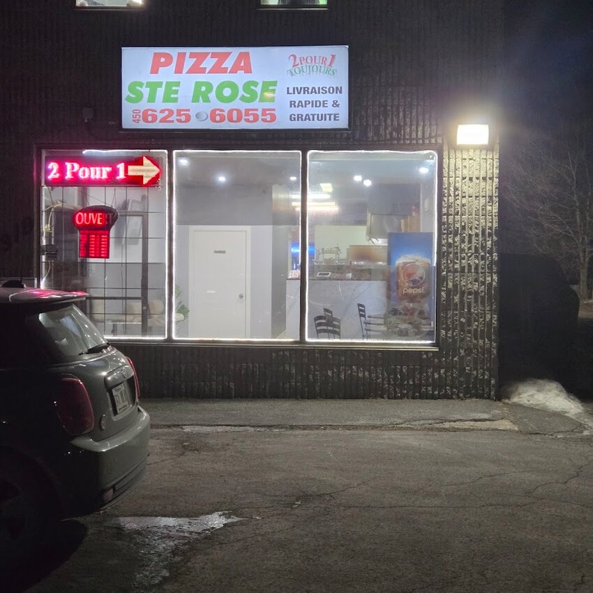 Pizza Ste-Rose - Restaurants près de: H7L3A2